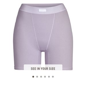 SKIMS cotton rib boxer iris mica size medium